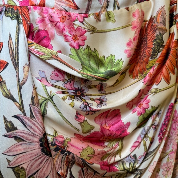 Beautiful floral print gown (@Revolve) by Katie May Size S - Picture 10 of 12
